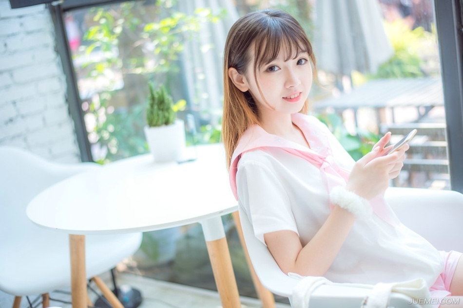 “不错。”孟达颔首道。
